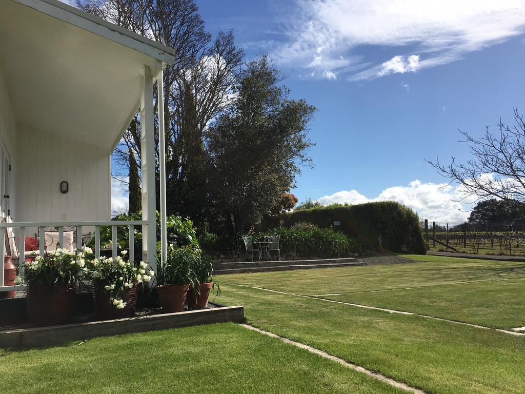 Aylstone Martinborough Hotel Exterior photo